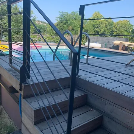 Вилла Maison En Bois Au Bord De L'herault