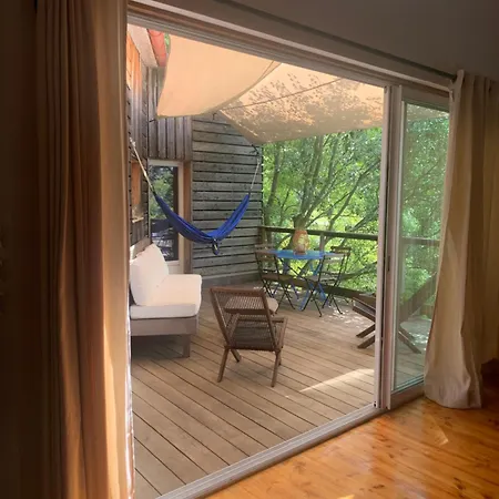Вилла Maison En Bois Au Bord De L'herault